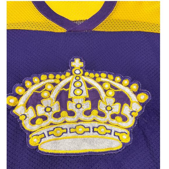 Vintage Bob McCarthy Purple Gold Crown Jersey LA Kings Style Medium - Picture 3 of 9